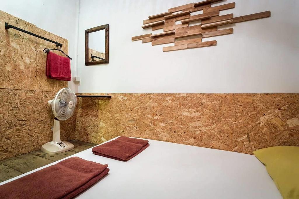Manon Hostel Chiang Mai Bagian luar foto